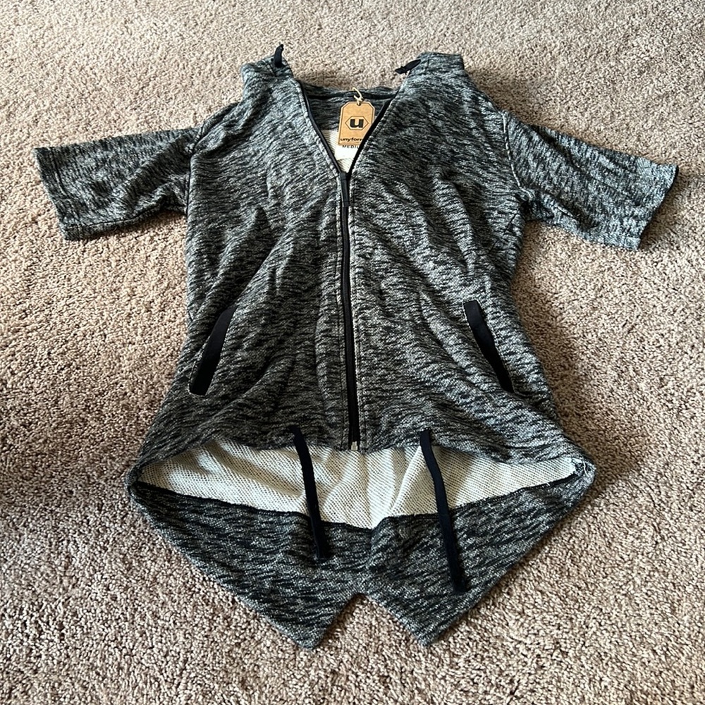 Unyforme Short-sleeve Hooded Sweatshirt NWT